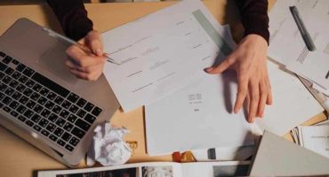 İstekli Tarafından E- Teklif Kapsamında Beyan Edilen Belgelerin Şartnameye Uygun Olmadığı İddiası